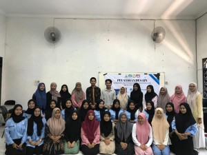 Kembangkan Potensi Diri dan Kreativitas Mahasiswa, HMPS PIAUD Gelar Pelatihan Desain